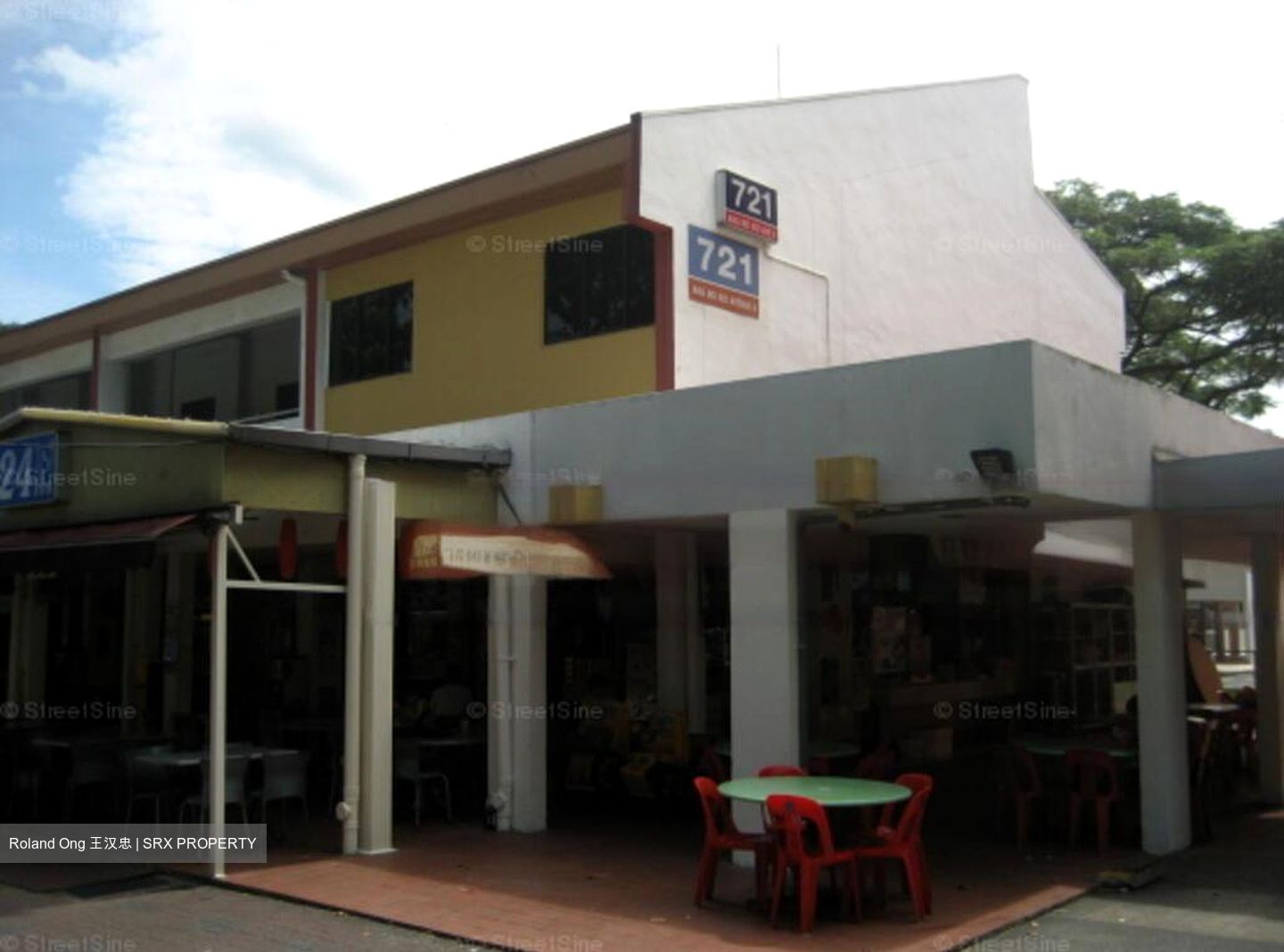 721 ANG MO KIO AVENUE 8 (D20), Shop House #454615901